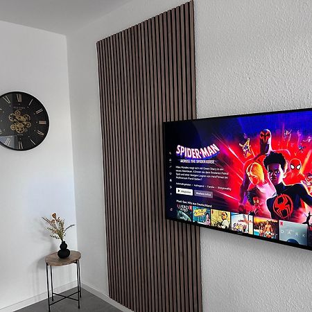 Appartment Florida Naehe Duesseldorf, Messe, Hbf, City, Wifi, Helios Hospital Krefeld Exteriör bild