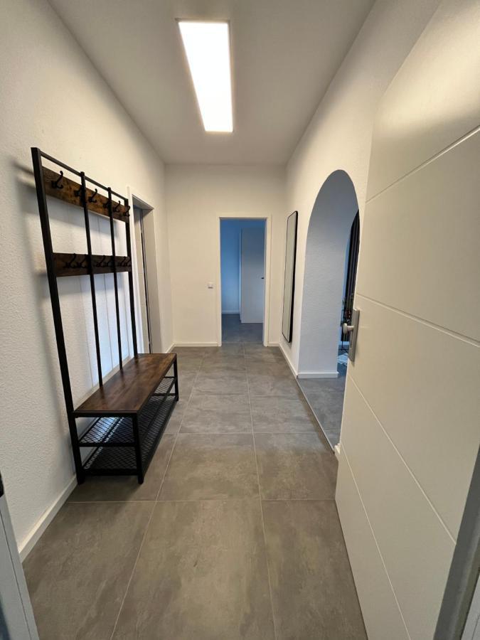 Appartment Florida Naehe Duesseldorf, Messe, Hbf, City, Wifi, Helios Hospital Krefeld Exteriör bild